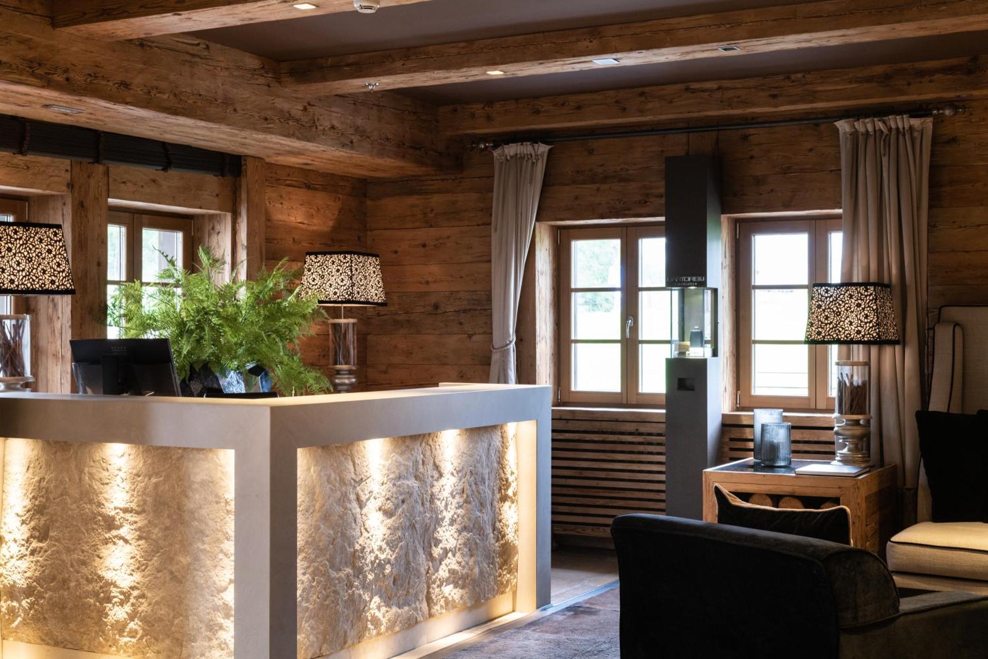 Rosapetra SPA Resort Cortina dʼAmpezzo Esterno foto