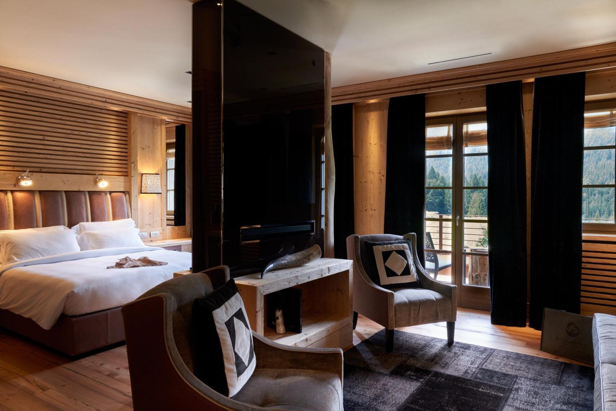 Rosapetra SPA Resort Cortina dʼAmpezzo Esterno foto