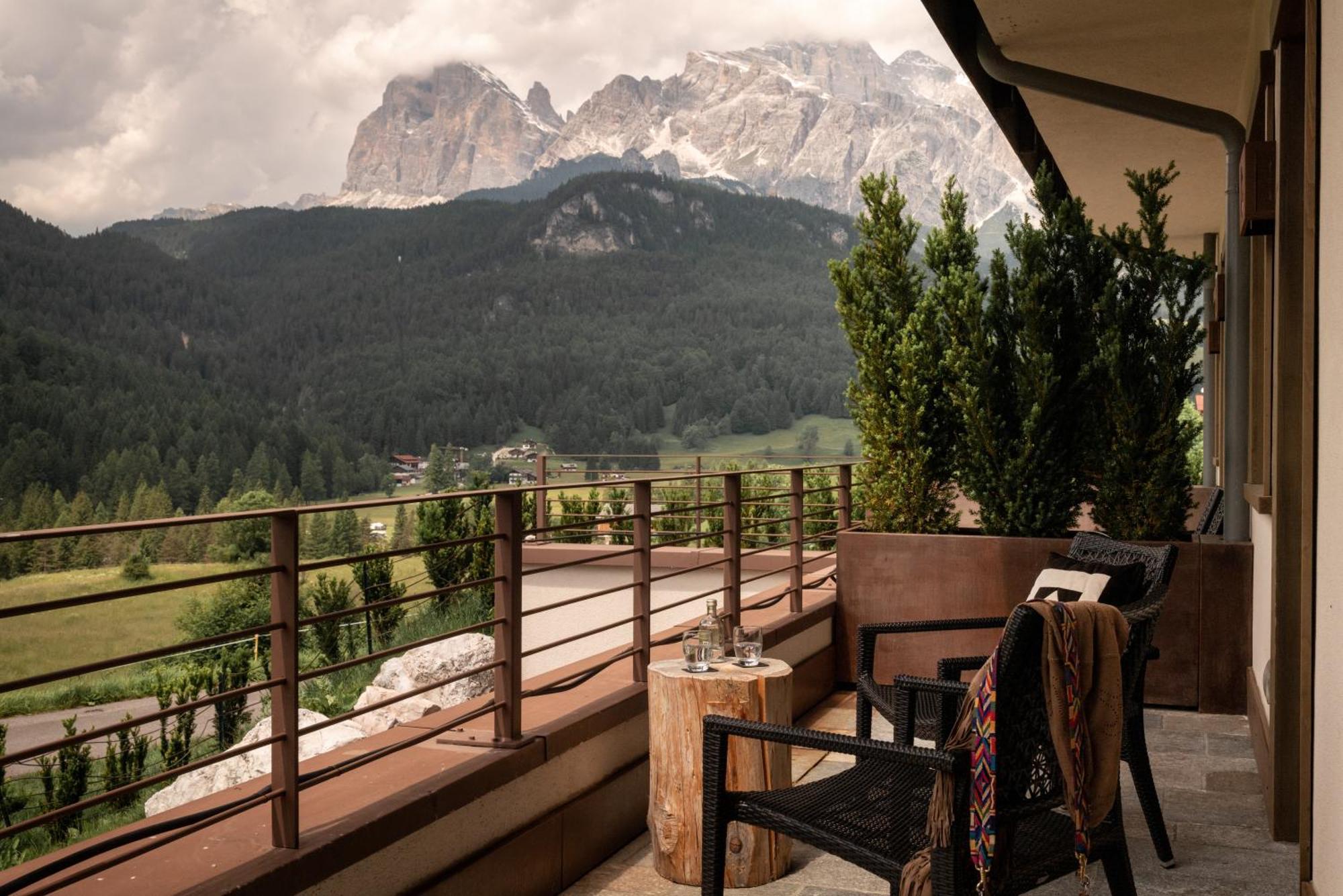Rosapetra SPA Resort Cortina dʼAmpezzo Esterno foto