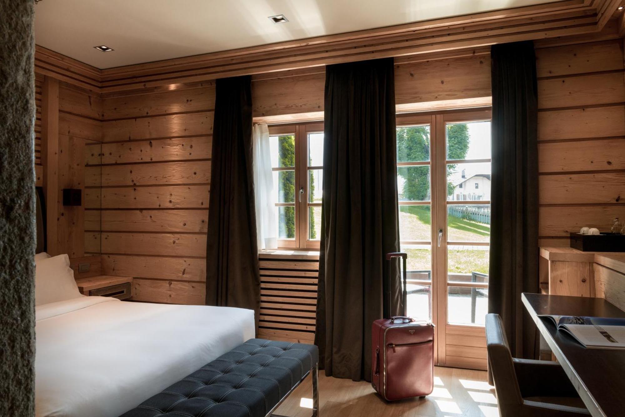 Rosapetra SPA Resort Cortina dʼAmpezzo Esterno foto